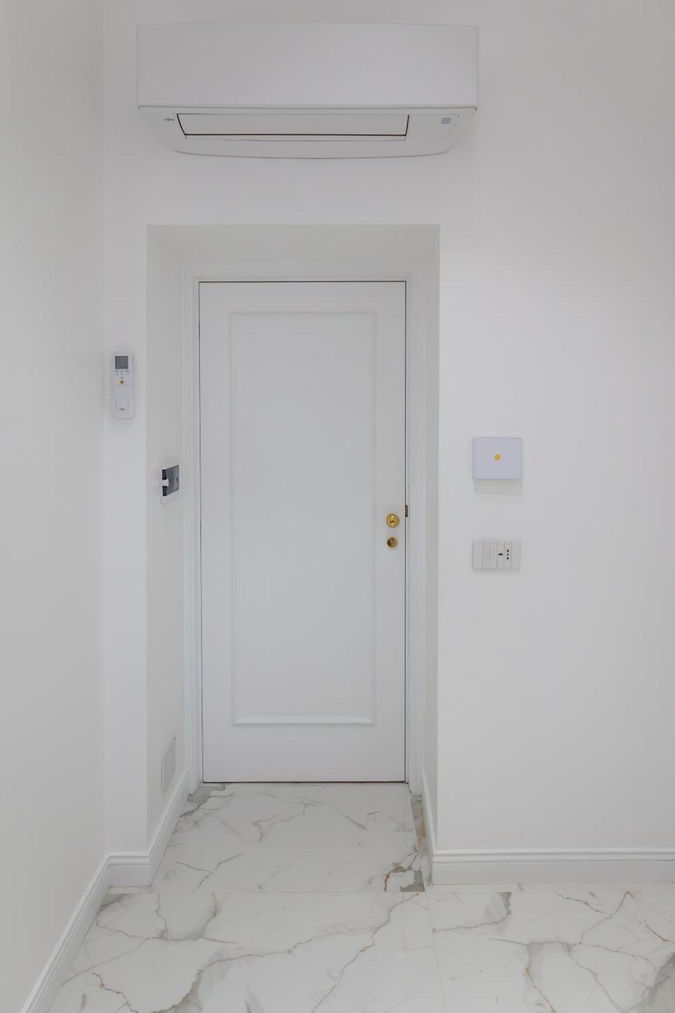Hotel Garibaldi 125 à Naples Extérieur photo