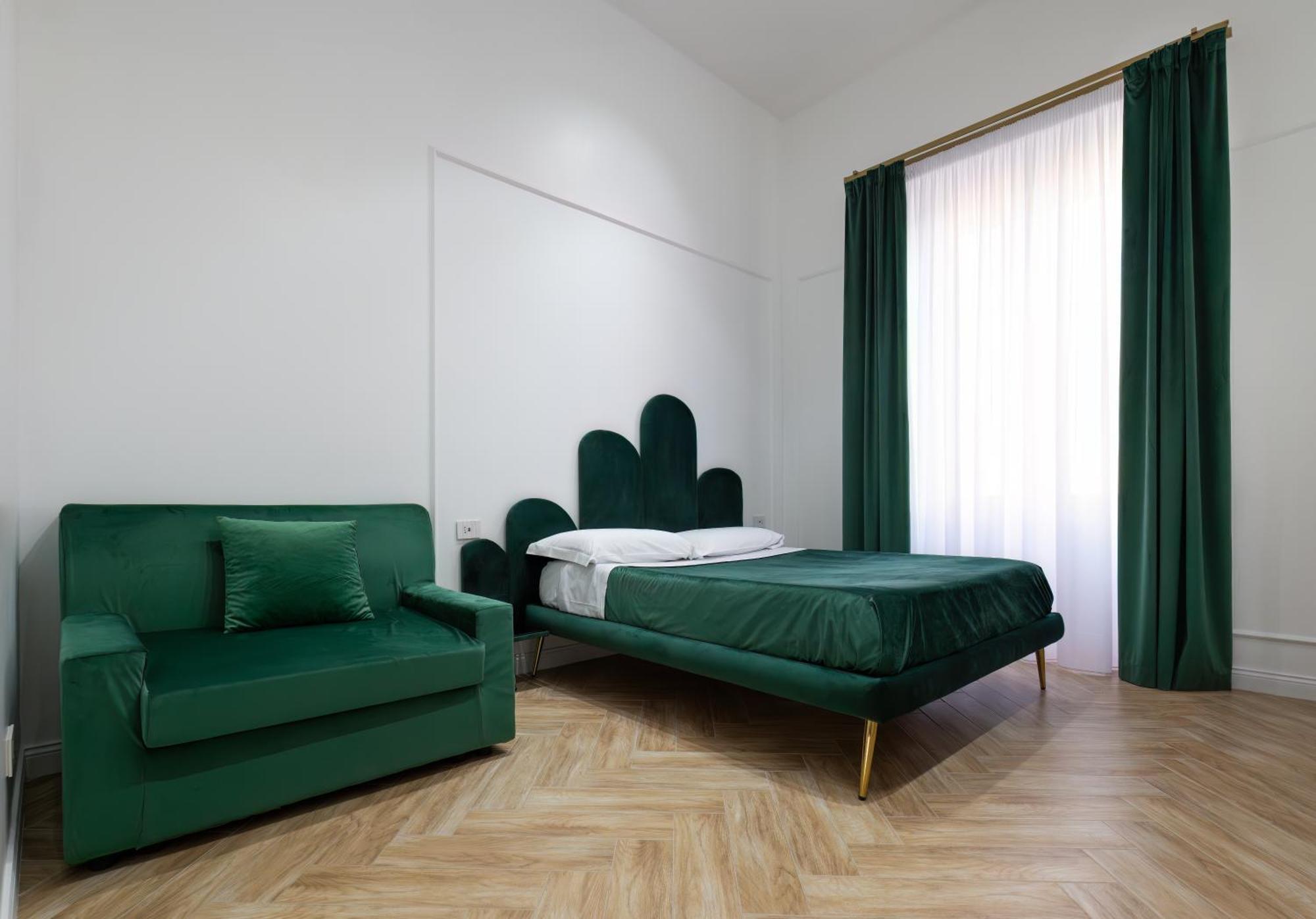 Hotel Garibaldi 125 à Naples Extérieur photo