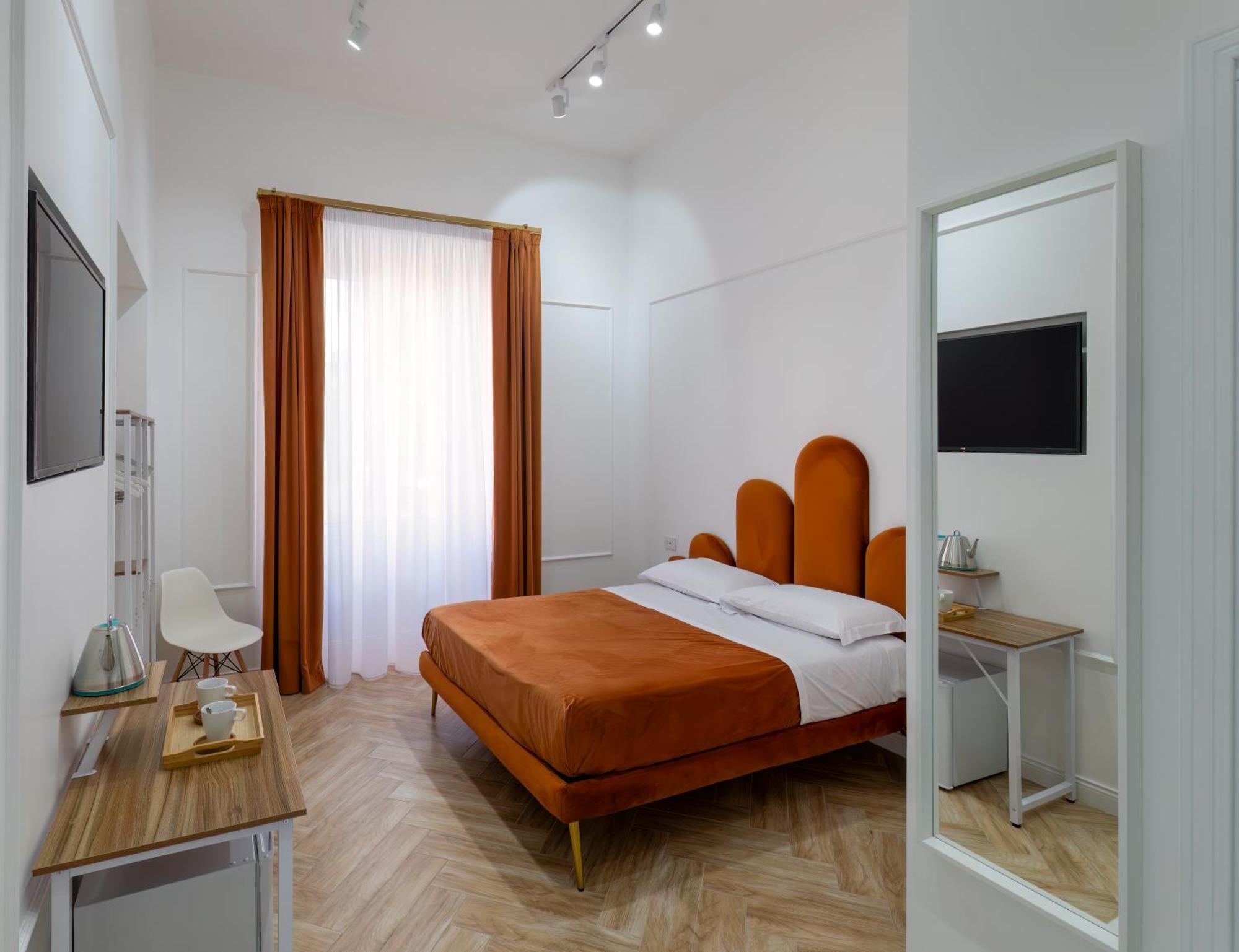 Hotel Garibaldi 125 à Naples Extérieur photo