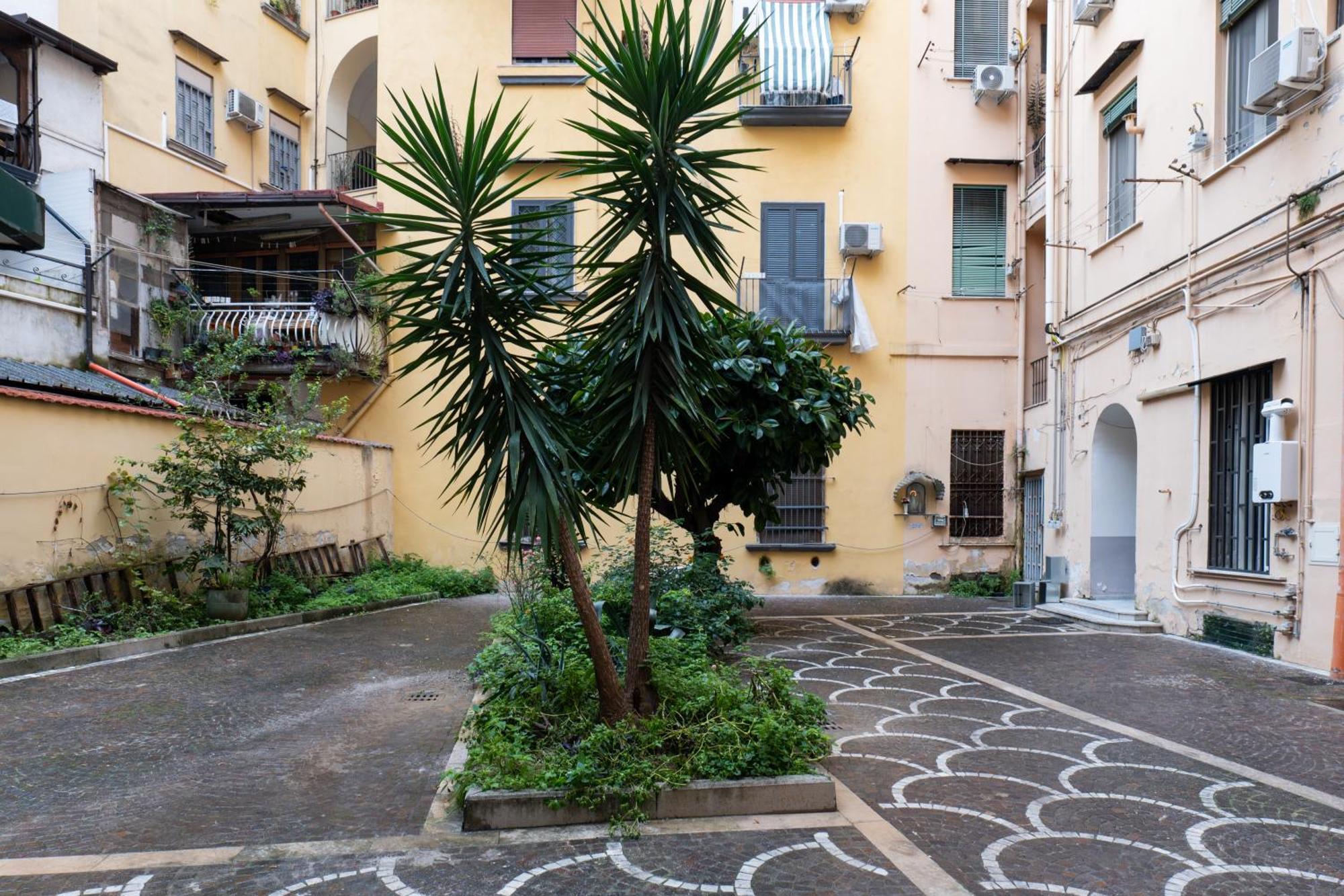 Hotel Garibaldi 125 à Naples Extérieur photo