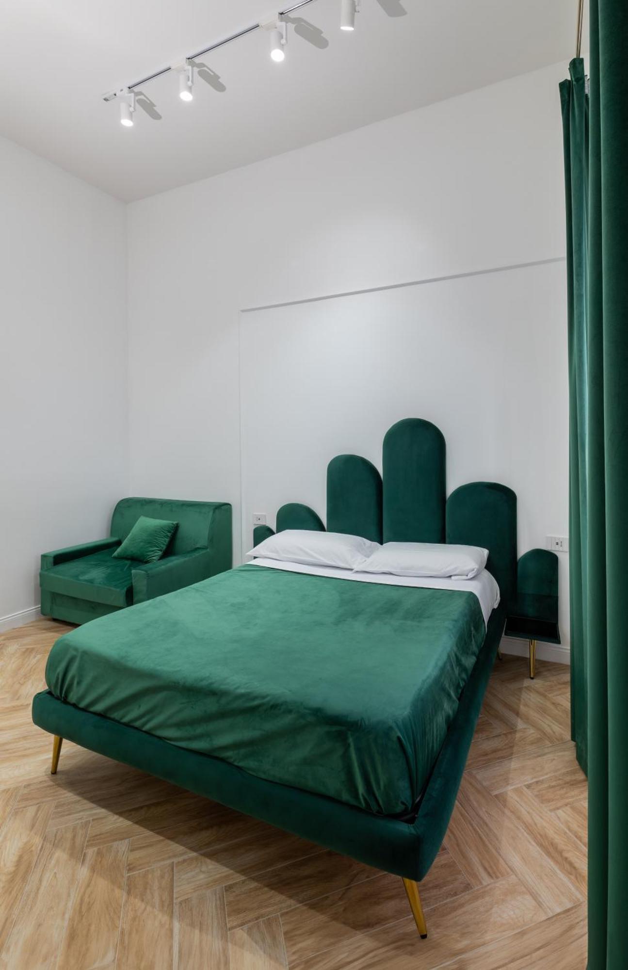 Hotel Garibaldi 125 à Naples Extérieur photo